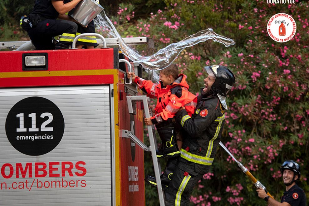 Calendari Bombers amb Causa 2022 - Portada (c) Ana Jiménez Remacha