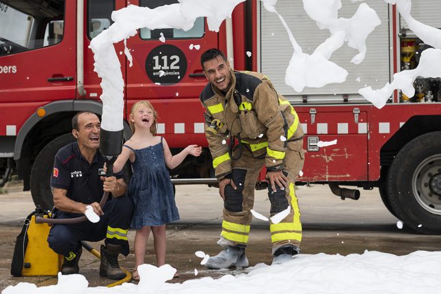 Calendari Bombers Amb Causa 2024 - Febrer - Falset (c) Carles Esporrin