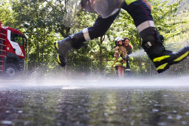 Calendari Bombers Amb Causa 2024 - Juny - Andorra (c) Facundo Santana