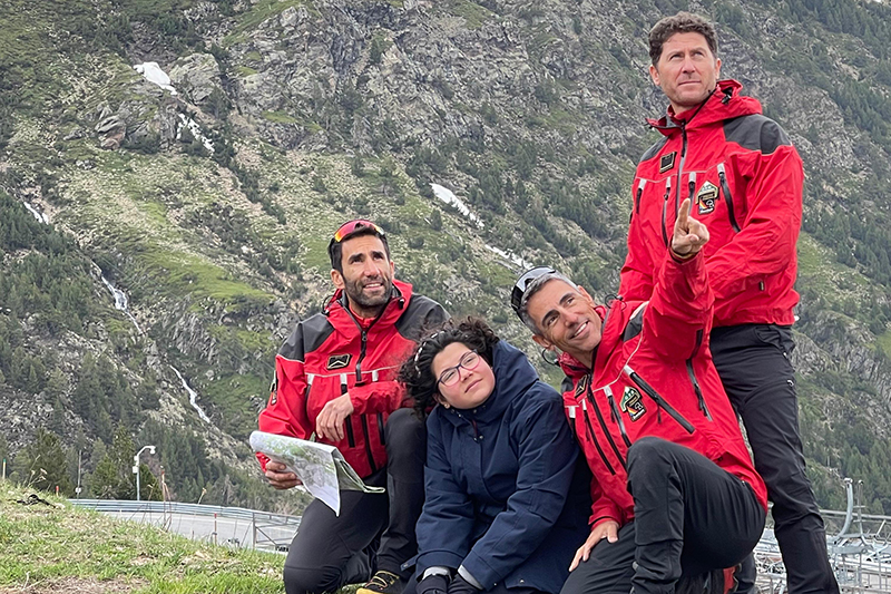 Sessió a Andorra pel calendari solidari Bombers amb Causa 2027