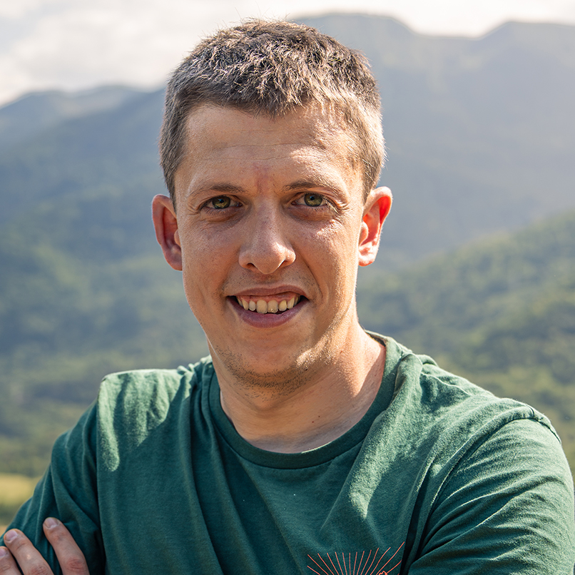 Jonathan Cau